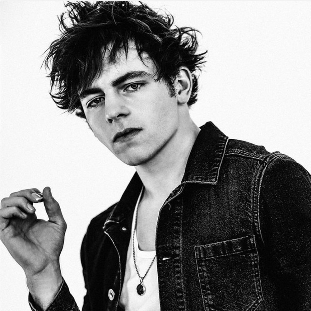 Meet your Posher, Hunter